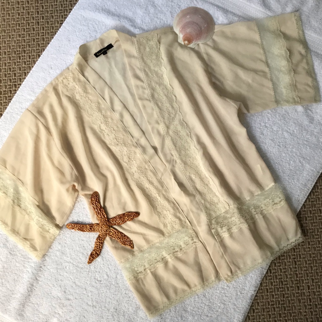 220 Sheer Lace Kimono 3a